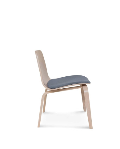 Fotel Hips B-1802, dębowy, tapicerowane siedzisko, FAMEG Fotel Hips B-1802, dębowy, tapicerowane siedzisko, FAMEG