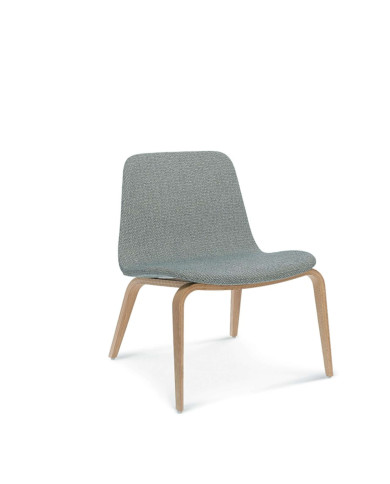 Fotel Hips B-1802/1, dębowy, tapicerowane siedzisko i oparcie, FAMEG Fotel Hips B-1802/1, dębowy, tapicerowane siedzisko i oparcie, FAMEG