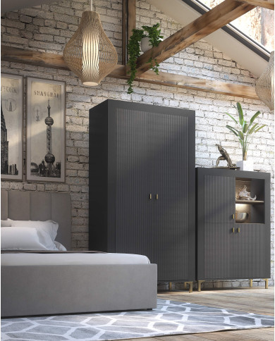 Szafa Mossa MO2, trzydrzwiowa, z drążkiem i półkami, Czarny mat, DOLMAR Szafa Mossa MO2, trzydrzwiowa, z drążkiem i półkami, Czarny mat, DOLMAR