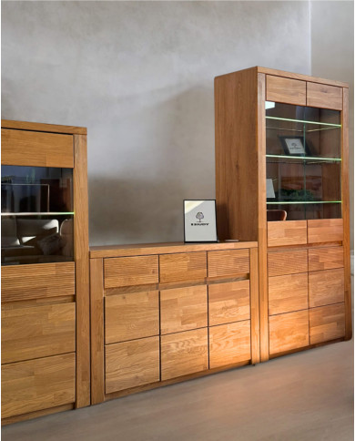 Witryna wysoka Bruno 72, dwudrzwiowa, przeszklona, front lity dąb olejowany, SIUDY