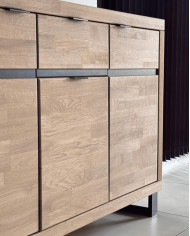 Komoda Mono Loft MOE-32, trzydrzwiowa z szufladą, front dąb lity olejowany, SIUDY