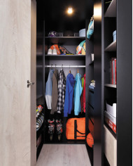 Szafa młodzieżowa - Garderoba Planet PL1, dwudrzwiowa, Czarny/ Dąb/ Beż, MEBLAR