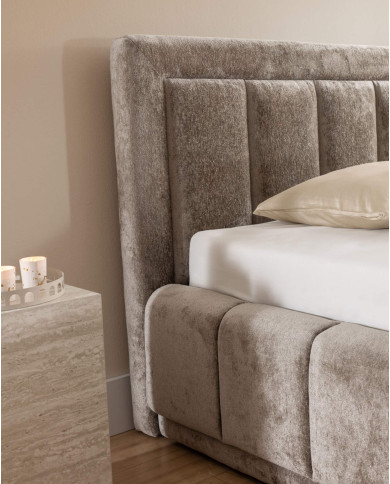 Łóżka tapicerowane Augusto 180x200 cm, pojemnik, stelaż z podnośnikami, STAGRA