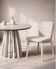 Krzesło KT67, tapicerowane siedzisko i oparcie, stelaż bukowy, DREW-MARK