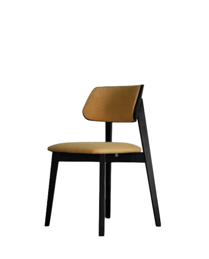 Krzesło KT63/C, tapicerowane siedzisko i oparcie, stelaż bukowy, DREW-MARK